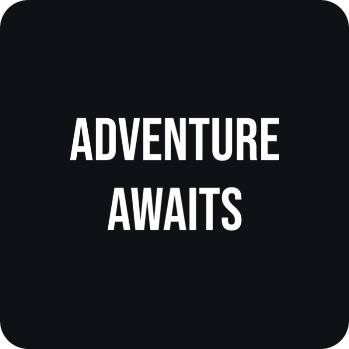 Nálepka Adventure Awaits - rezaná nálepka na auto